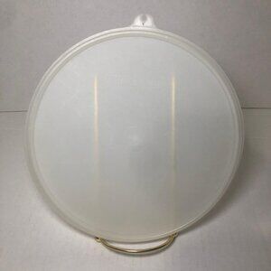Tupperware Seal Sheer Clear Round Replacement  "Y" Tab Lid Only #229-29